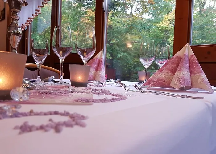 Отель Kurpark Flair Im Ilsetal 3*